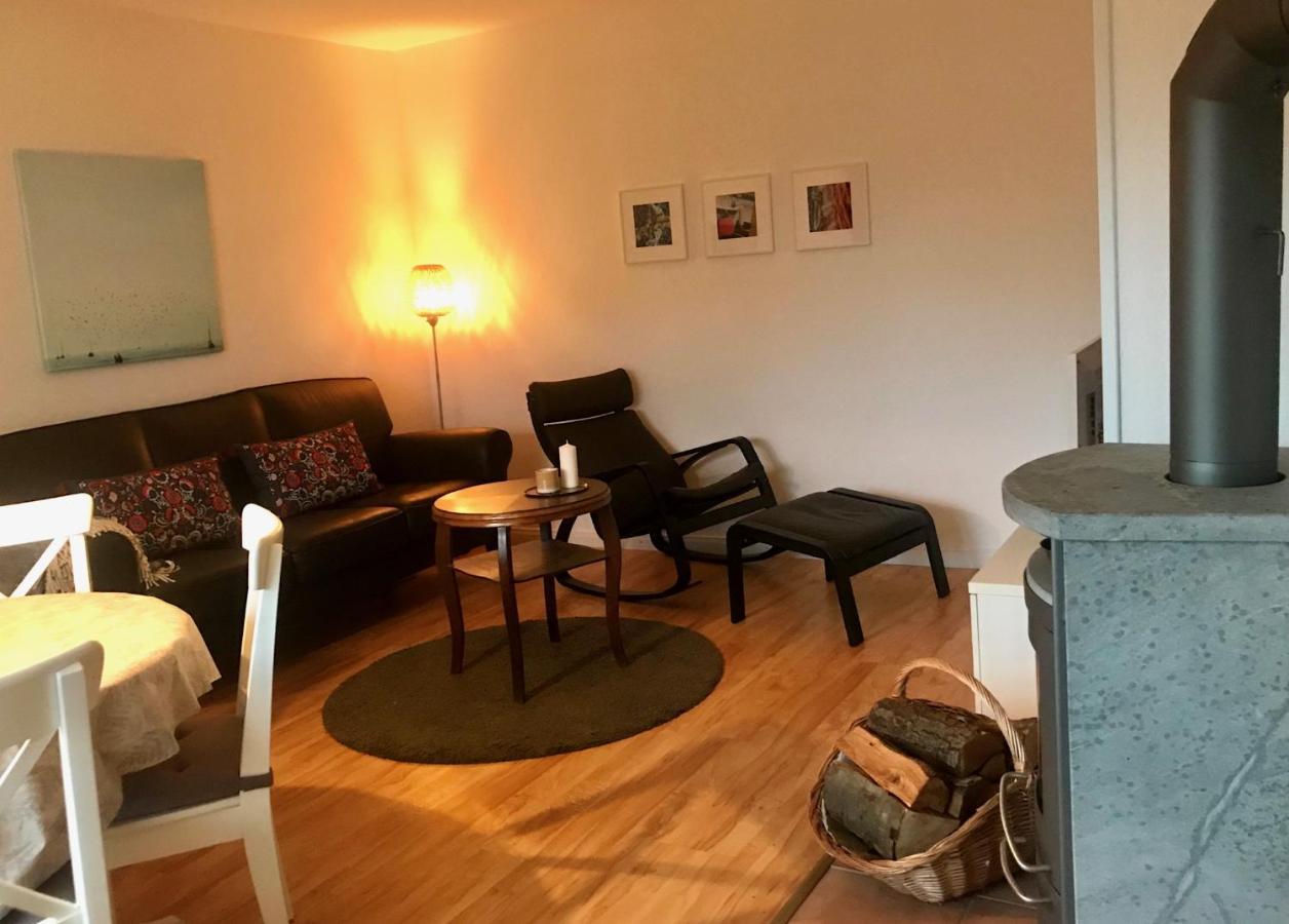 Gemuetliches Ferienhaus Hinterm Deich Nordstrand Exteriör bild