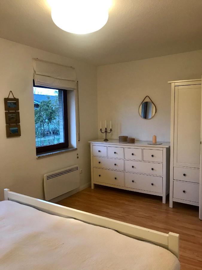 Gemuetliches Ferienhaus Hinterm Deich Nordstrand Exteriör bild