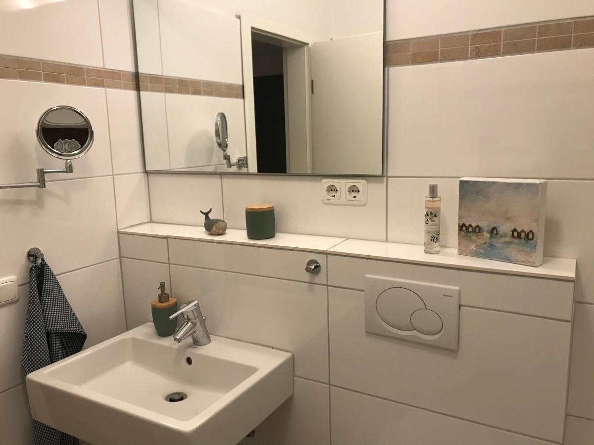 Gemuetliches Ferienhaus Hinterm Deich Nordstrand Exteriör bild